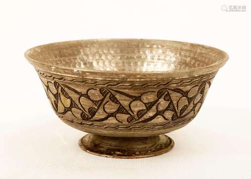 A CARVED BRONZE BOWL.J084.