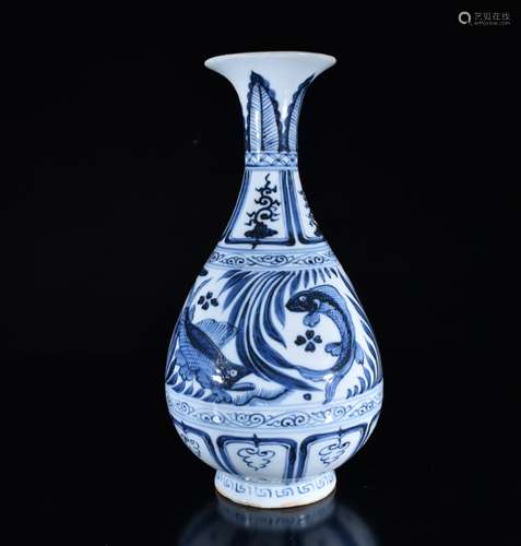 Chinese Blue and White Porcelain Vase