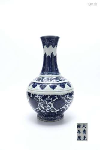 Guangxu Period Blue And White Porcelain 