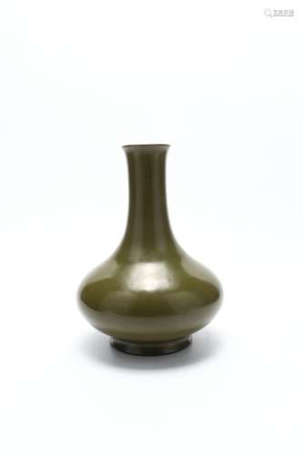 Qing Dynasty Brown Glaze Porcelain Bottle , China
