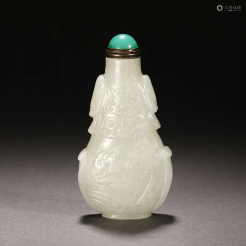 Qing Dynasty Hetian Jade Animal Pattern snuff bottle