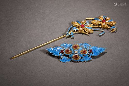 The gilt hairpin with jadeite in the Qing Dynasty