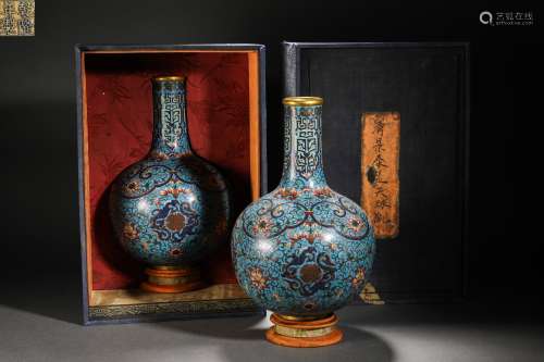 Qing Dynasty cloisonne flower vase