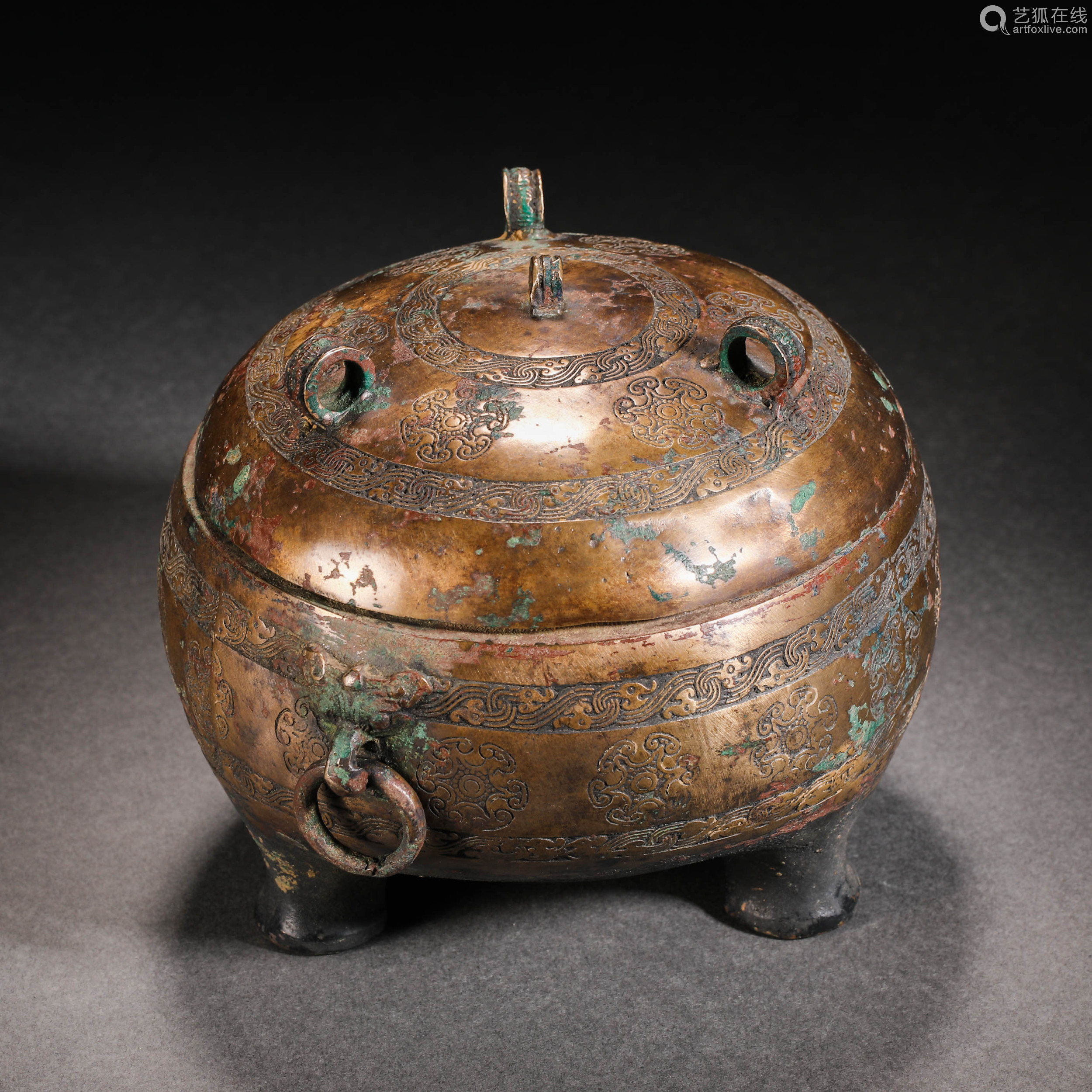 Han Dynasty Bronze Ding with Animal Patterns