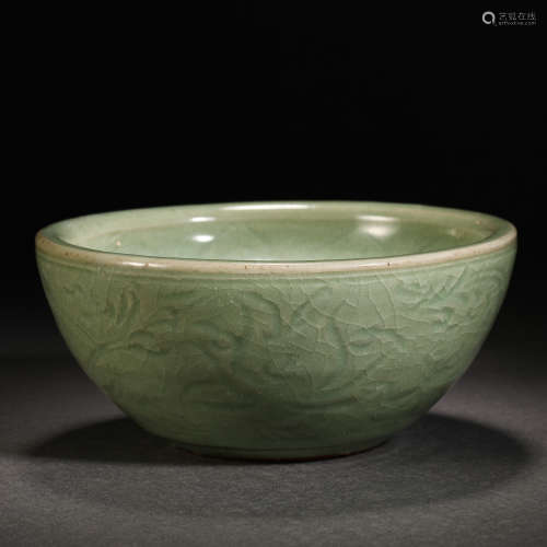 Qing Dynasty celadon water bowl