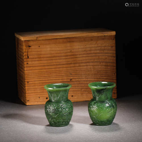 Qing Dynasty Hetian Jasper Flower Bottle