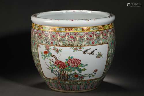Qing dynasty famille rose flower and bird silk jar