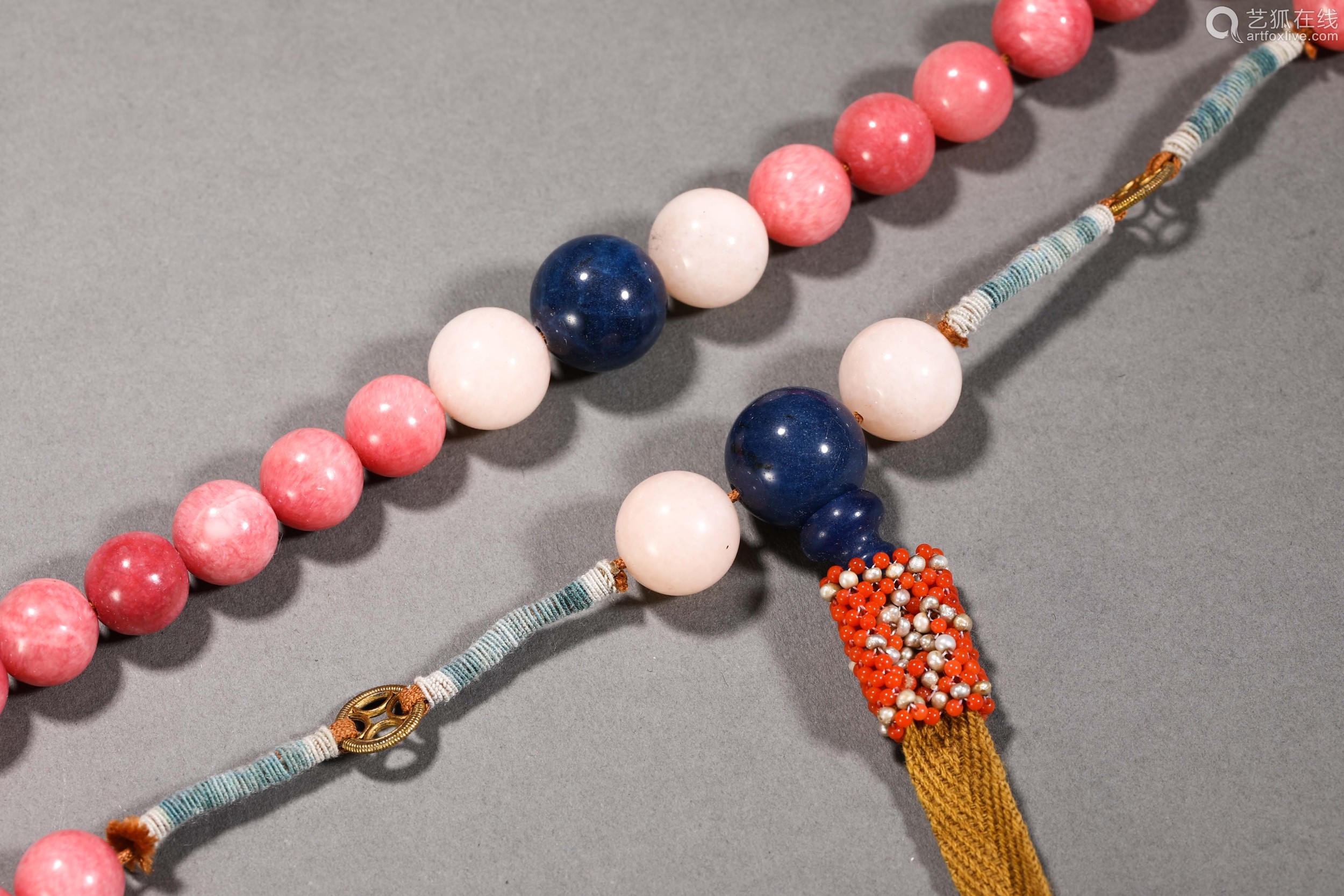 A set of court beads in the Qing Dynasty