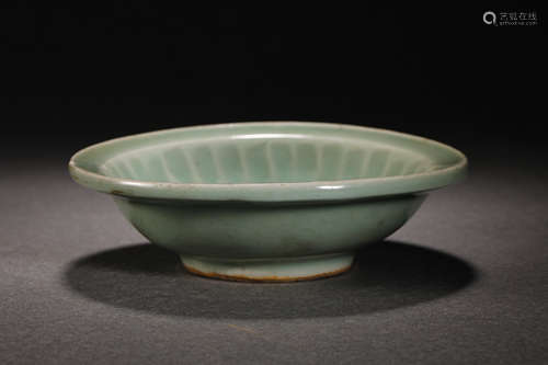 Song Dynasty Celadon Plate