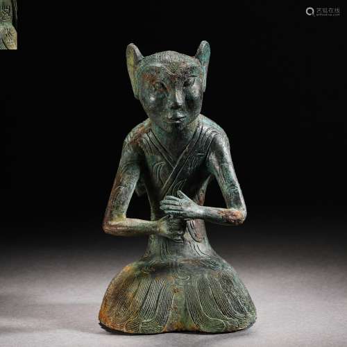 Han Dynasty bronze figurines
