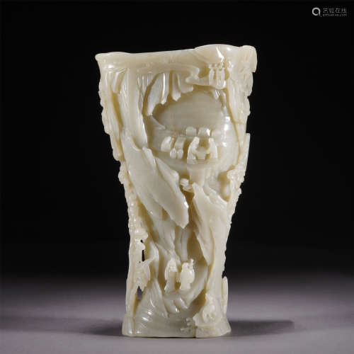 A LIGHT GREENISH WHITE JADE CARVED CUP,QING