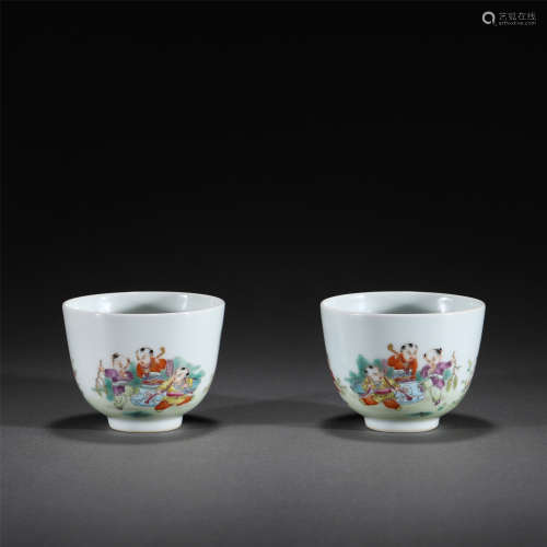 A PAIR OF FAMILLE ROSE FLOWERS PORCELAIN BOWLS,YONGZHENG