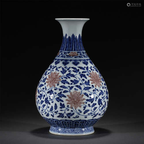 A BLUE AND WHITE UNDERGLAZED RED PORCELAIN VASE,YONGZHENG