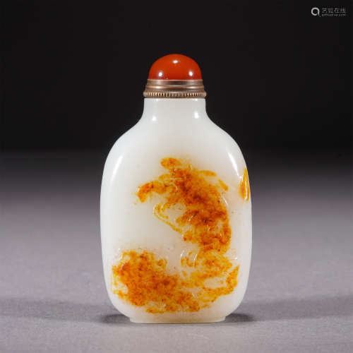 A WHITE JADE QIAOSE SNUFF BOTTLE,QING
