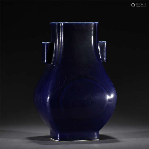 A BLUE GLAZE PORCELAIN ZUN VASE,GUANGXUN