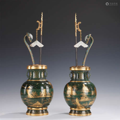 A PAIR OF JASPER WITH GOLD PAINTED DOUBLE-GOURDS VIEWS VASES...