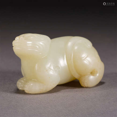 A WHITE JADE BEAST PAPER WEIGHT ,QING