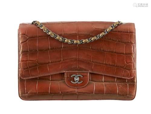 CHANEL Circa 2010/11 Sac TIMELESS MAXI Alligator orange fonc...