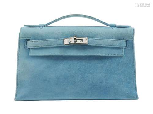 HERMÈS 2004 Pochette KELLY Veau Doblis Bleu Atoll Garniture ...