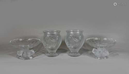 Konvolut Lalique Glas, Frankreich, zwei Vasen