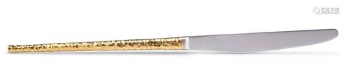 AN ELIZABETH II PARCEL-GILT SILVER KNIFE, by Stuart Devlin, ...