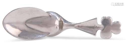 AN ELIZABETH II SILVER CADDY SPOON, by C C, London 2001, of ...