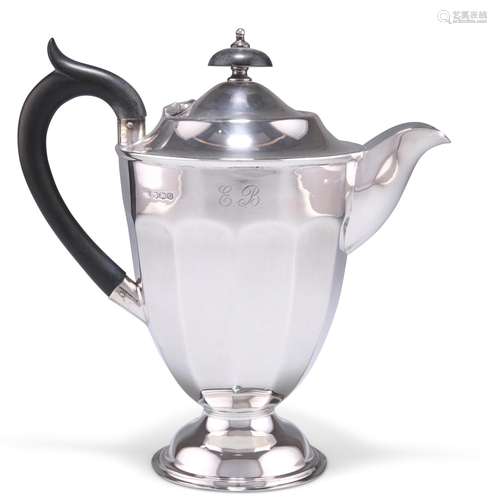 A GEORGE V SILVER HOT WATER JUG, by Emile Viner, Sheffield 1...