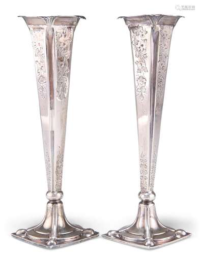 A PAIR OF EDWARDIAN SILVER FLOWER VASES, by Walker & Hal...