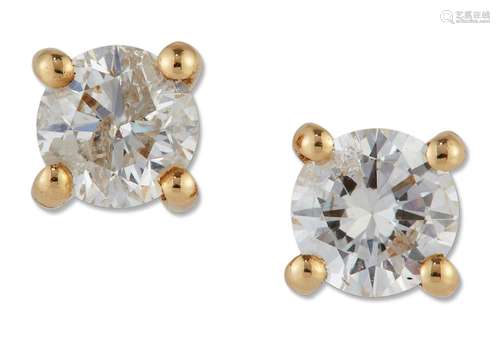 A PAIR OF SOLITAIRE DIAMOND EARRINGS, round brilliant-cut di...