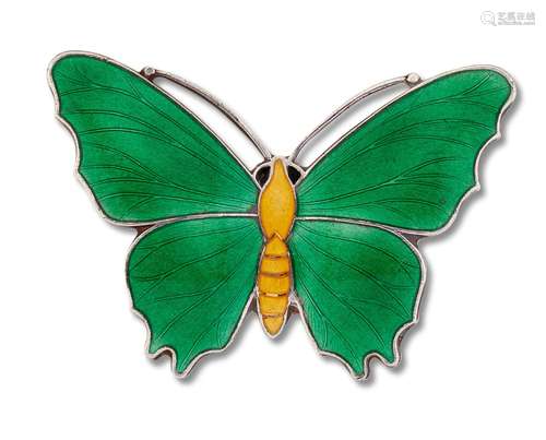 AN ENAMEL BUTTERFLY BROOCH, green guilloche enamel wings to ...