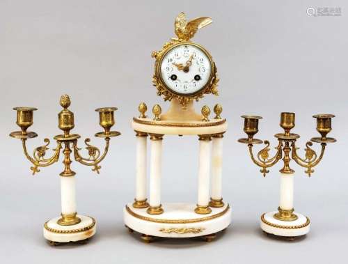 French. columnar pendulum with