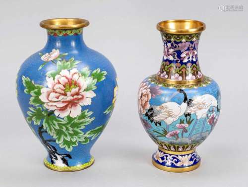 2 cloisonné vases, China, 20th