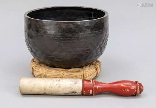 Singing bowl with clapper, Jap