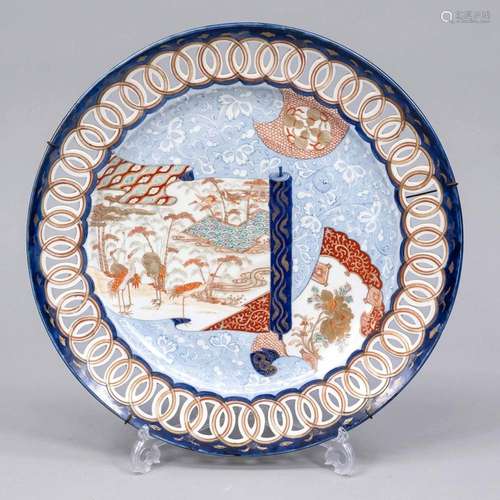 Large Imari breakthrough bowl,