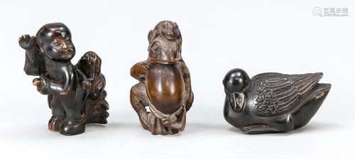 3 Netsuke, Japan, late 19th c.