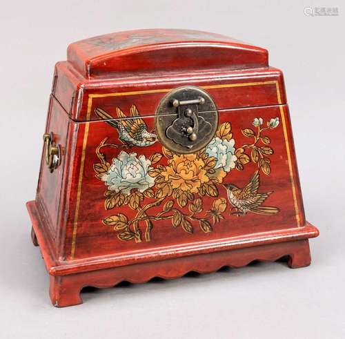 Jewelry box, China, 21st centu