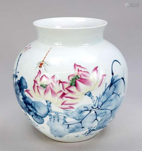 Large vase, China, 20th c., de