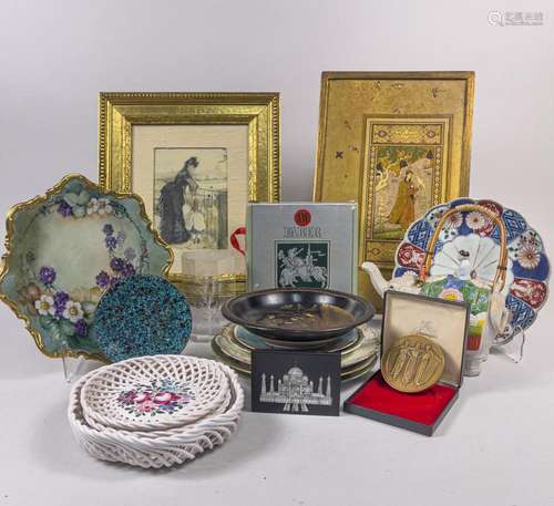 Collectible Porcelains & Art Decors