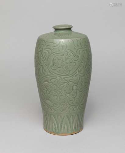 Chinese Longquan Type Porcelain Lotus Vase