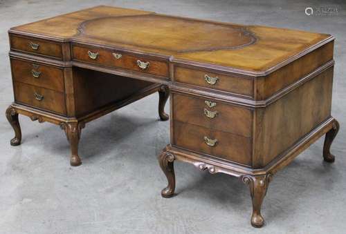 ENGLISH QUEEN ANNE STYLE WALNUT PARTNER'S DESK