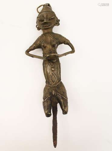 SOUTHEAST ASIAN BRONZE STAFF ORNAMENT OF FEMALE