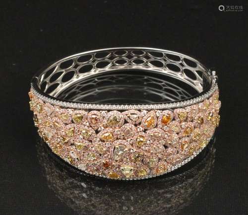 UNUSUAL 14K MULTI-COLOR DIAMOND CUFF BRACELET W/GIA