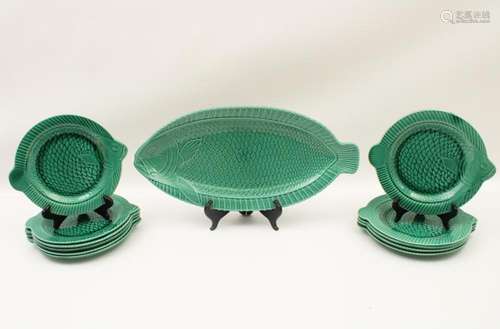 12 PC. FRENCH VERDE FAIENCE FISH SET