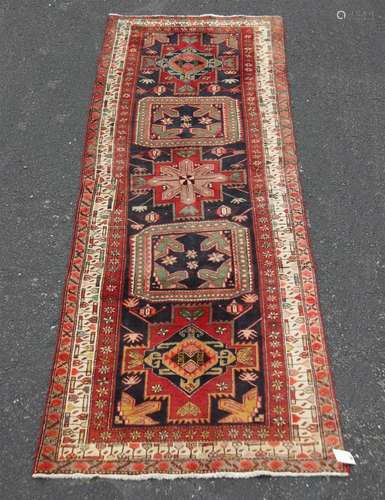 ORIENTAL RUG 3'5" X 9'9" MESHKIN