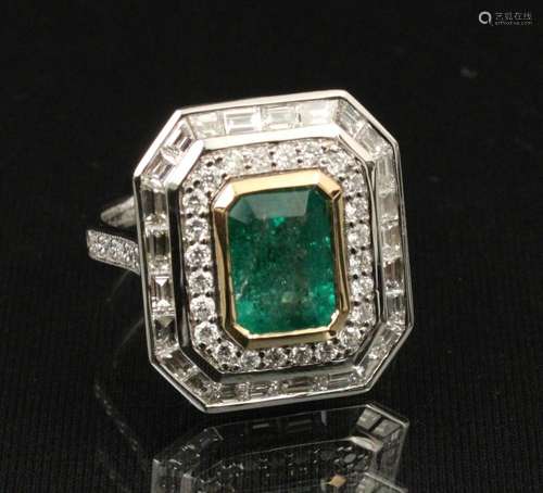 18K GOLD EMERALD AND DIAMOND RING