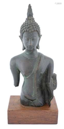 Art et objets d'Asie - Torse en bronze d'un Bouddha ...