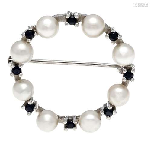 Pearl sapphire brooch WG 585/0