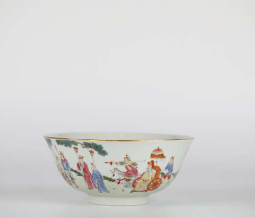 Chinese Fencai figure porcelain bowl, Qing
