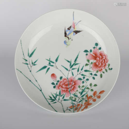 Chinese Fencai flower pattern porcelain plate (Guangxu)
