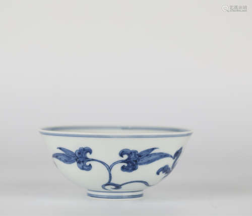 Chinese blue and white Flower pattern bowl, Ming